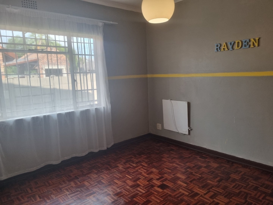 3 Bedroom Property for Sale in Vaalpark Free State